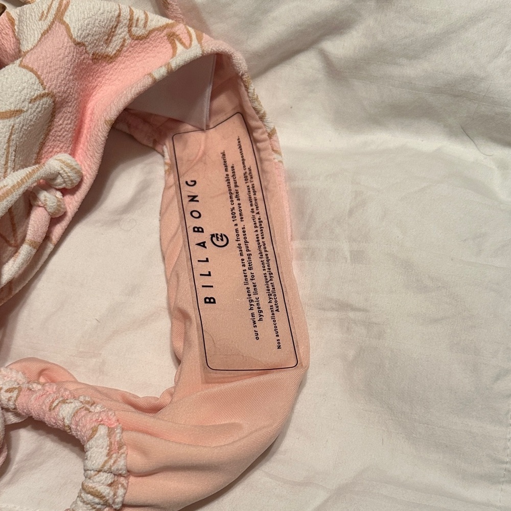 Billabong Light Pink Floral Bikini - Picture 6 of 6